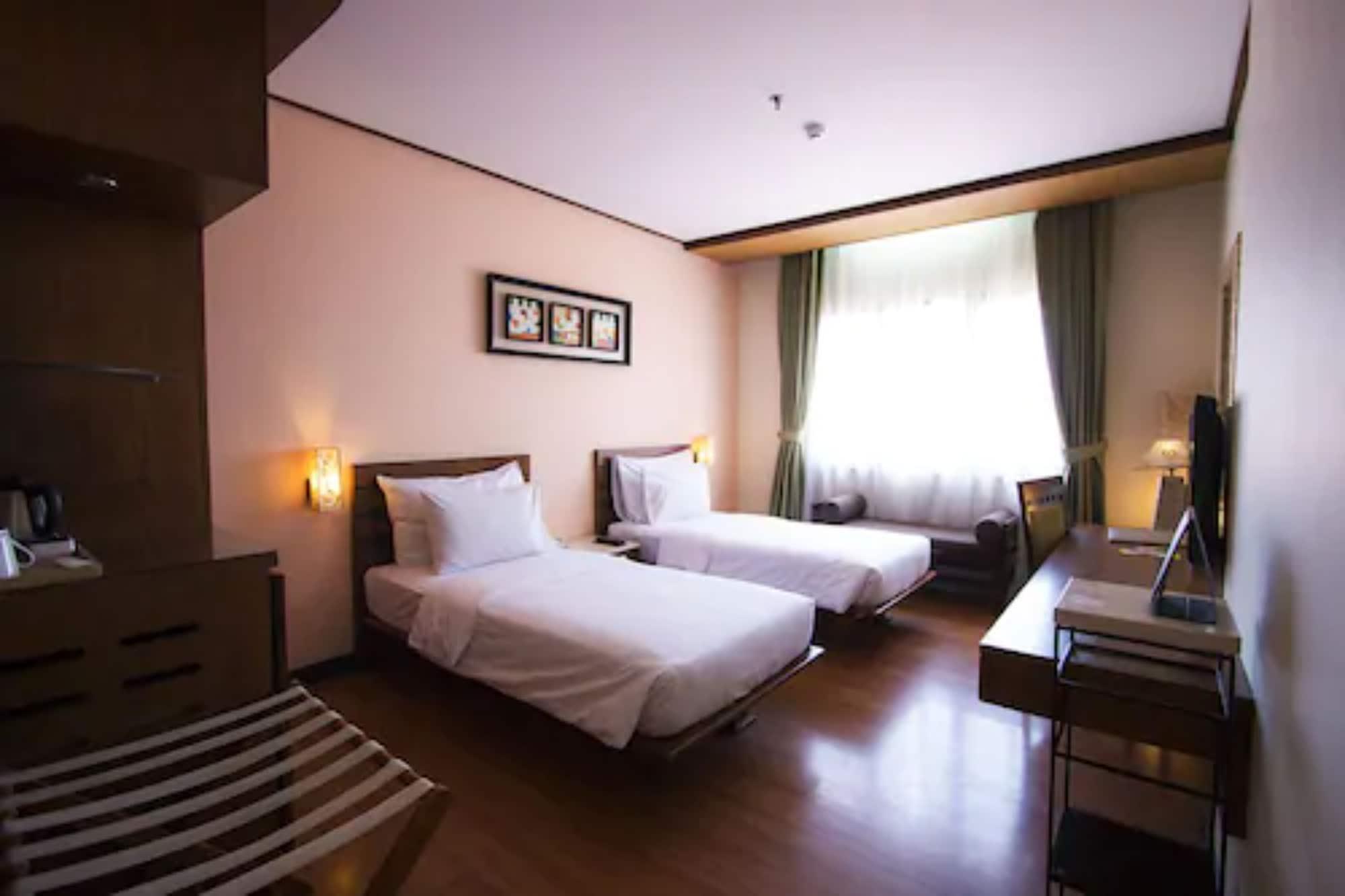 Banana Inn By Kagum Hotels Bandung Exteriér fotografie