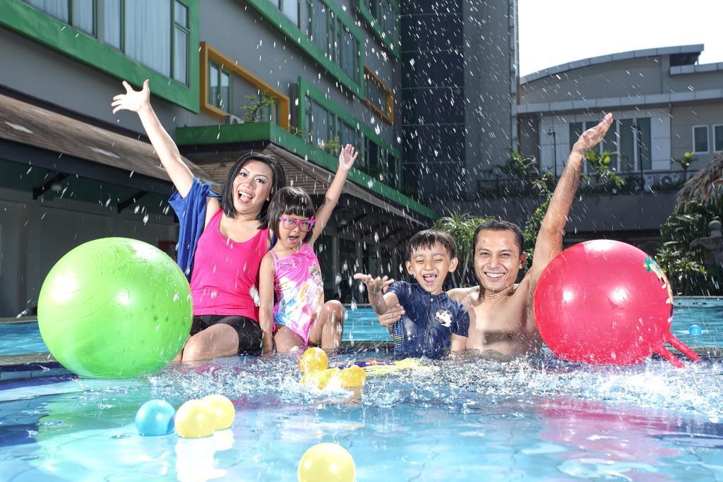 Banana Inn By Kagum Hotels Bandung Exteriér fotografie